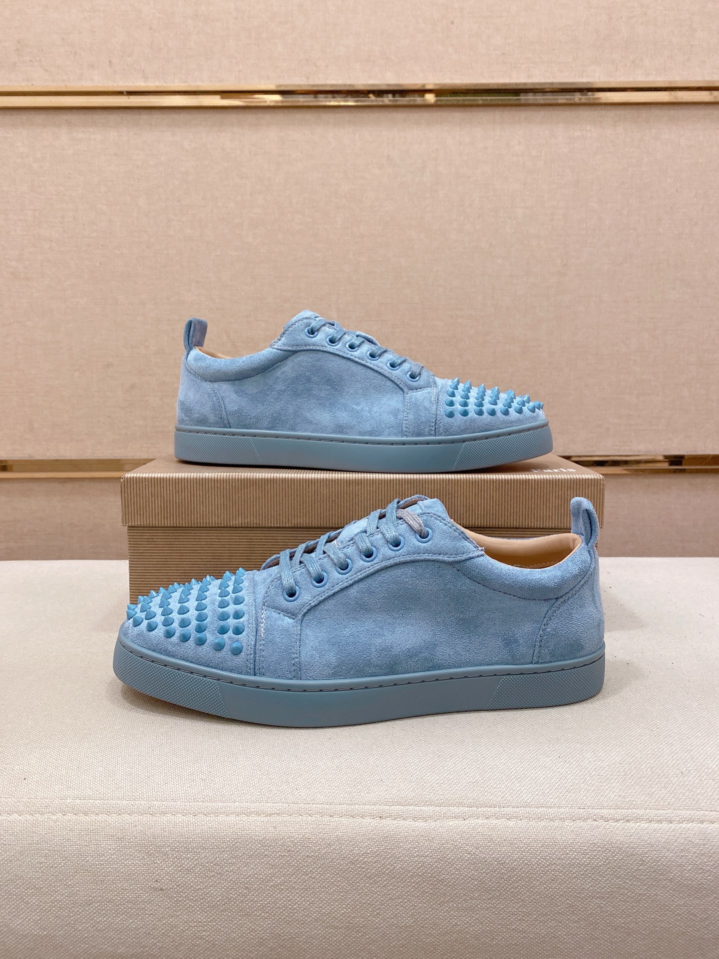 Cistian Louboutin Man